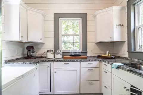 600 Rollins Ave, Hamlet, NC 28345 photo 8