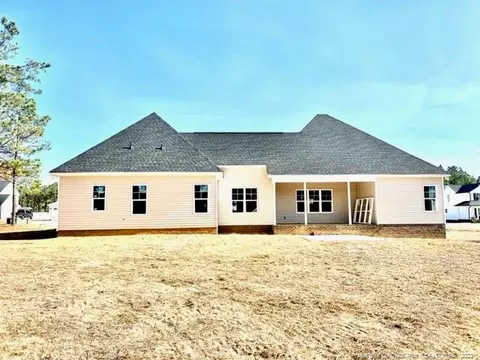 19 Boulder River Trl, Benson, NC 27504 photo 6