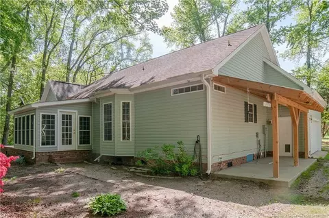 319 Don Ron Rd, Erwin, NC 28339 photo 8