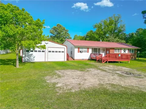 10127 Nc 131, Bladenboro, NC 28320