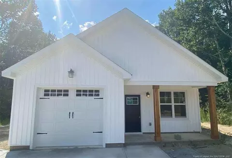 531 Old Stage Rd, Coats, NC 27521