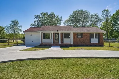 2520 Meadow Rd, Lumberton, NC 28358