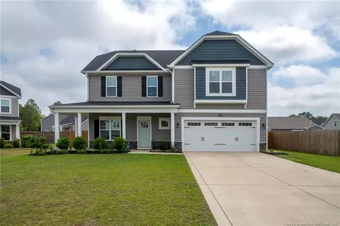 2920 Rayburn Dr, Eastover, NC 28312