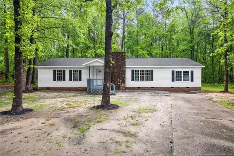 1602 Dolphin St, Spring Lake, NC 28390