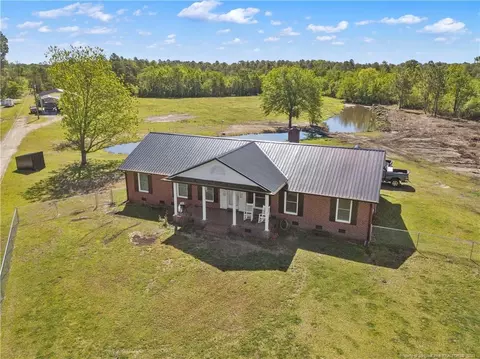 2174 Jack Richardson Rd, Elizabethtown, NC 28337