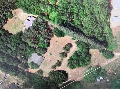 901 W Martin Luther King, Maxton, NC 28364