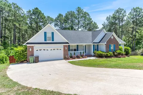 48 Commonwealth Ct, Cameron, NC 28326 photo 3