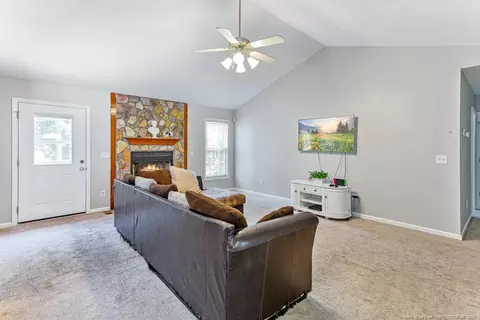 48 Commonwealth Ct, Cameron, NC 28326 photo 14