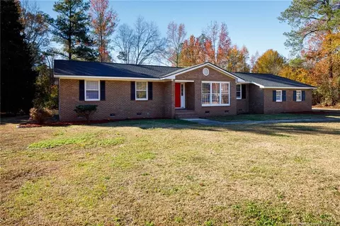 108 Windsor Rd, Lumberton, NC 28358