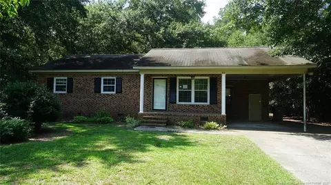 80 Nealy Ave, Lumberton, NC 28360