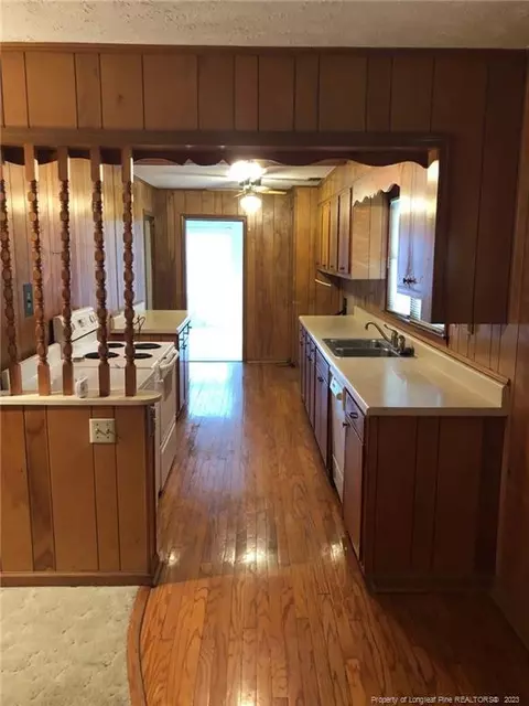 522 E 16th St E, Lumberton, NC 28358 photo 9