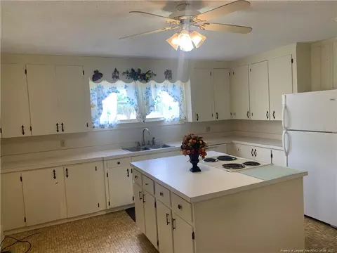 100 Richard Dr, Hamlet, NC 28345 photo 8