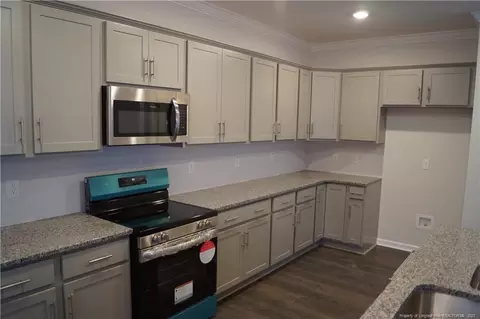 93 Knotts Berry Rd, Bunnlevel, NC 28323 photo 5