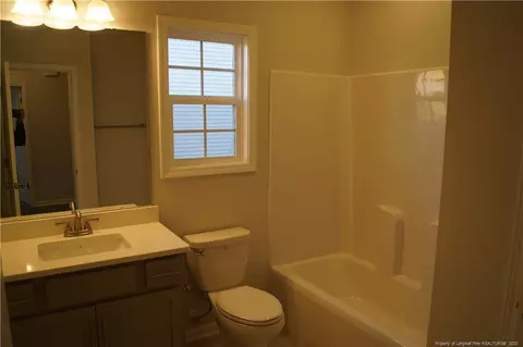 93 Knotts Berry Rd, Bunnlevel, NC 28323 photo 17