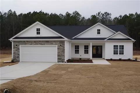 88 Knotts Berry Rd, Bunnlevel, NC 28323