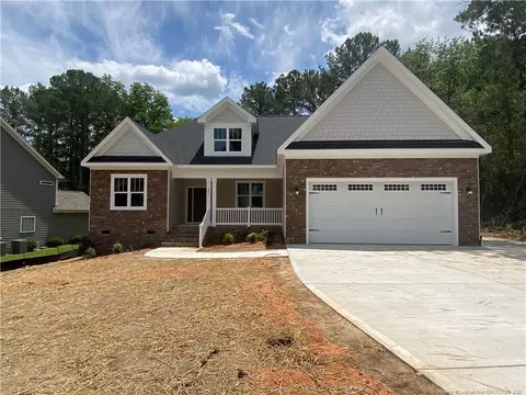 106 Miachs Way N, Spring Lake, NC 28390