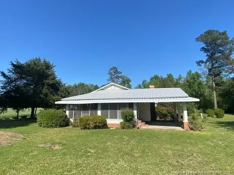 1537 Harrington Rd, Fairmont, NC 28340