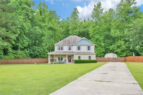 8601 Sweetflag Ct, Linden, NC 28356