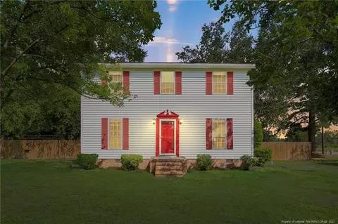 24 Christine Ln, Saint Pauls, NC 28384
