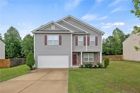 584 Botanical Ct, Bunnlevel, NC 28323