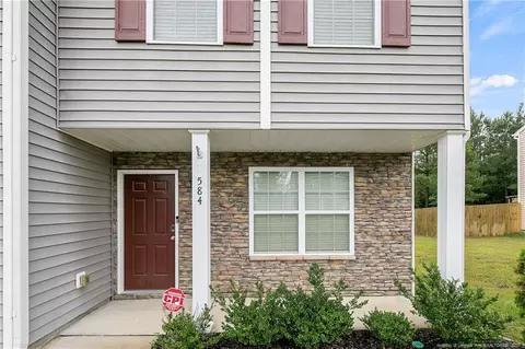 584 Botanical Ct, Bunnlevel, NC 28323 photo 4