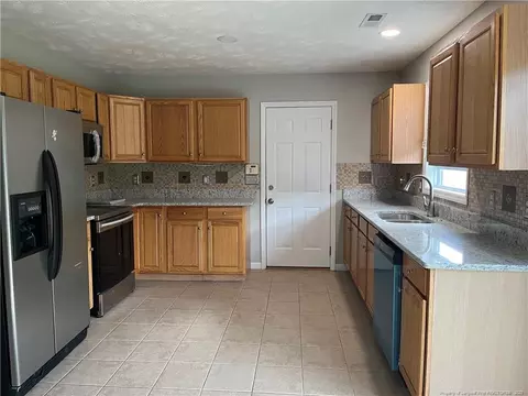 735 Yorkshire Dr, Cameron, NC 28326 photo 8