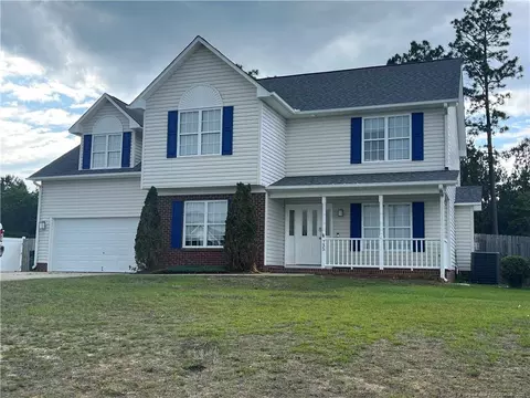 735 Yorkshire Dr, Cameron, NC 28326 photo 1