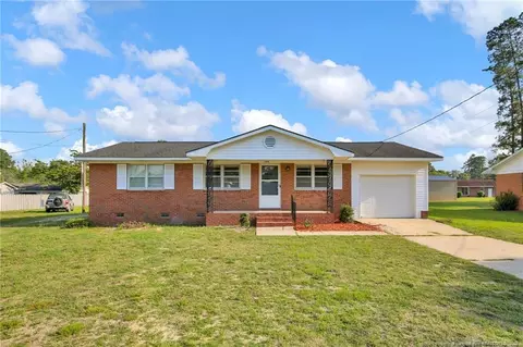 708 E Gertrude St, Fairmont, NC 28340