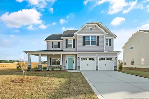 241 Tulip Oak Dr, Raeford, NC 28376