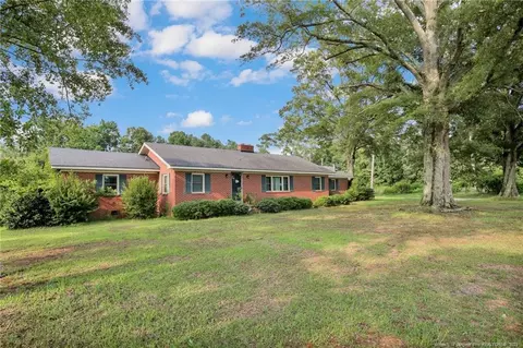 1575 S Duffie Rd, Red Springs, NC 28377