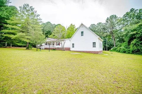 173 Uncle Willie Ln, Sanford, NC 27332