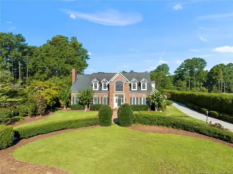 104 Great Oaks Dr, Fayetteville, NC 28303