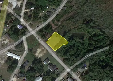 308 N College St, Red Springs, NC 28377