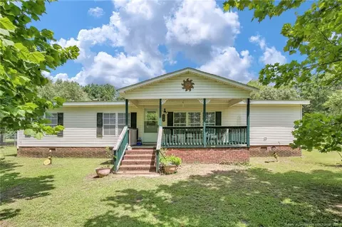 939 Brisson Rd, Saint Pauls, NC 28384