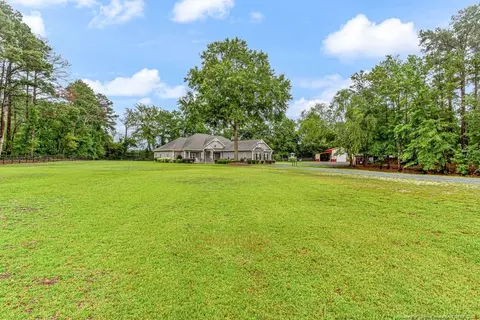 5670 Saddleback Trl, Wade, NC 28395 photo 2