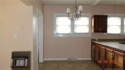402 E Jackson St, Rowland, NC 28383 photo 6