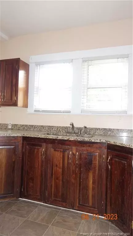 402 E Jackson St, Rowland, NC 28383 photo 10