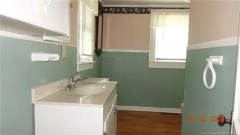 402 E Jackson St, Rowland, NC 28383 photo 27