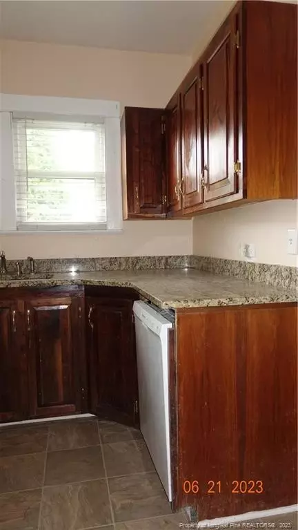 402 E Jackson St, Rowland, NC 28383 photo 9