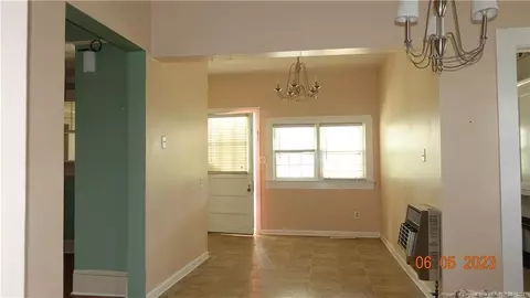 402 E Jackson St, Rowland, NC 28383 photo 8