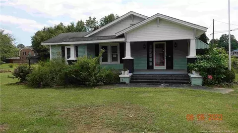 402 E Jackson St, Rowland, NC 28383