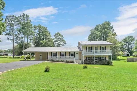 321 Edgewater Dr, Broadway, NC 27505