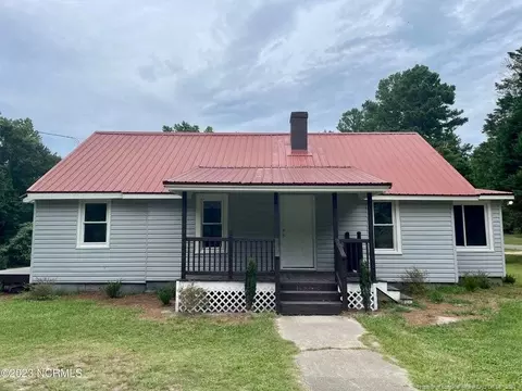 840 Murdocksville, West End, NC 27376