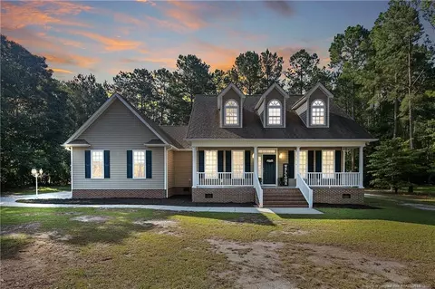 70 Shell Dr, Elizabethtown, NC 28337