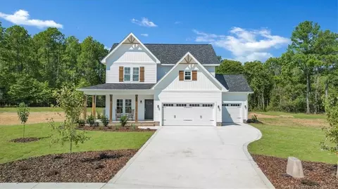 55 Beddington Ln, Carthage, NC 28327