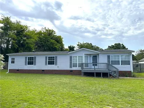 6448 Morning Glory Dr, Stedman, NC 28391