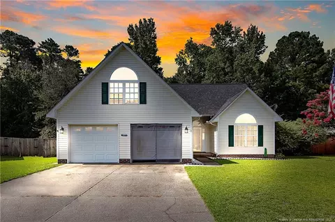 5425 Biscoe St, Hope Mills, NC 28348