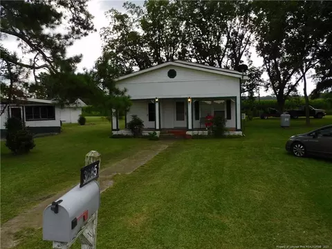 3671 Us Highway 301, Fairmont, NC 28340