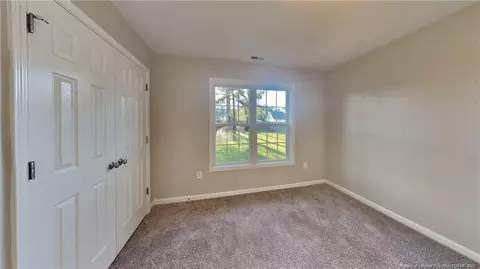 195 Valley Oak Dr, Bunnlevel, NC 28323 photo 9