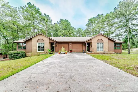 5627 Quail Ridge Dr, Sanford, NC 27332